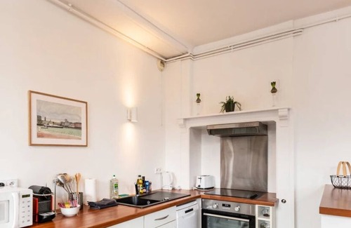 Enclos Apartment | Hypolite 1 | Cosy Apartment | 80 meters from the Port of Honfleur | 2 guest