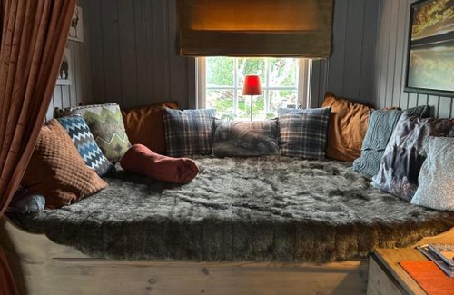 Holtalen Cabin | HyttePerle ved Øyongen, Hessdalen