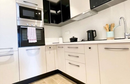 North Ridge Apartment | I bed luxury stay in the heart of Osu
