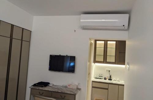 Dhaka Division Hotel | i-Suites Residence & Restaurant