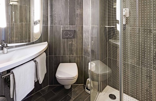 Neuenhof Hotel | ibis Baden Neuenhof