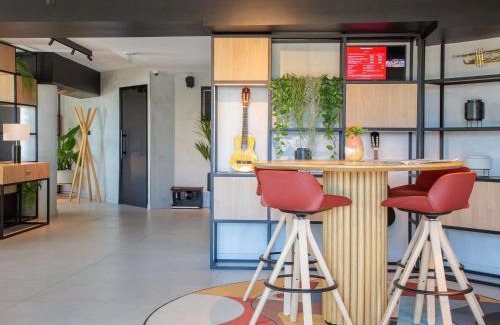 La Californie Hotel | ibis Nice Aéroport Promenade des Anglais