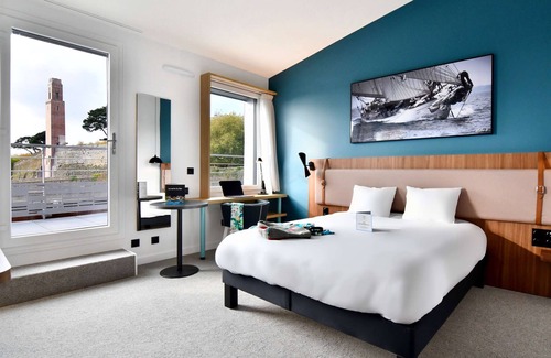 Downtown Hotel | ibis Styles Brest Centre Port