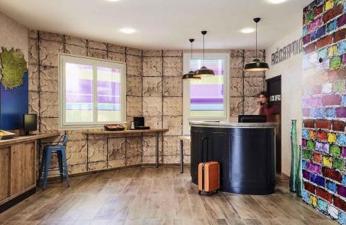 Hyeres City Centre Hotel | Ibis Styles Hyères Rooftop & Spa