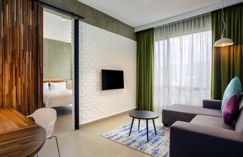 Kampung Sinulihan Hotel | Ibis Styles Kota Kinabalu Inanam Hotel