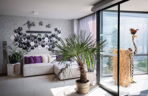 Waldegg Hotel | ibis Styles Linz