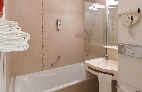 Ouistreham Hotel | ibis Styles Ouistreham