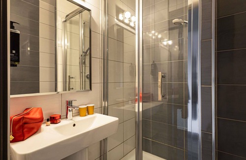 Saint-Quentin Hotel | ibis Styles Saint-Quentin