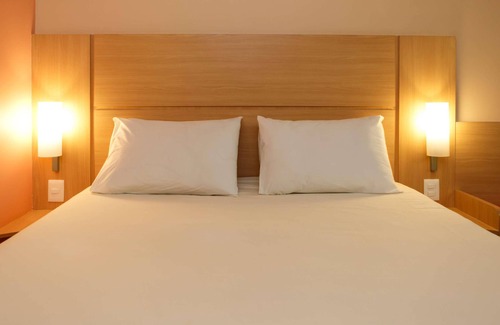 Felicia Hotel | Ibis Vitoria Da Conquista