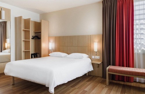 Ochota Hotel | ibis Warszawa West Station