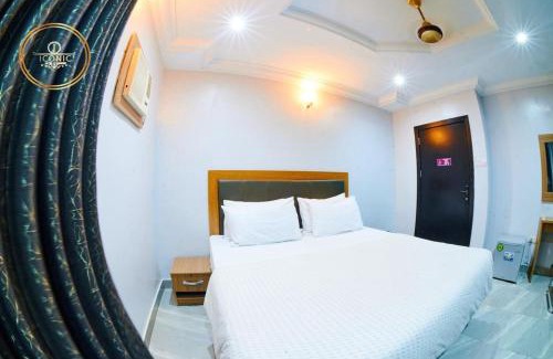 Ikotun Hotel | Iconic Hotel and Lounge