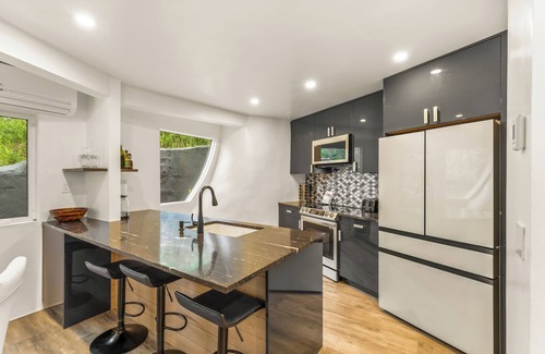 Intermountain Condo | Iconic Vail landmark, unique Dome Home | D2