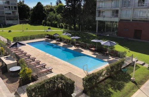 La Lonja Apartment | iDeal Concord Pilar Aparts