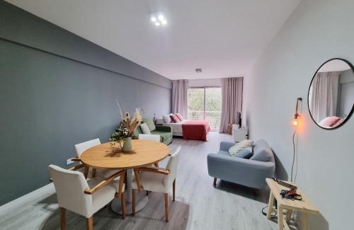 La Lonja Apartment | iDeal Concord Pilar Aparts