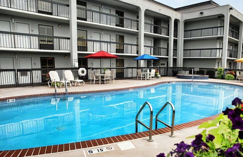 Huntsville House | Ideal for Weekend Getaway or Romantic Vacation