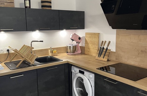 Villeneuve-les-Maguelone Apartment | Ideal family and work duplex 3 bedrooms near beach