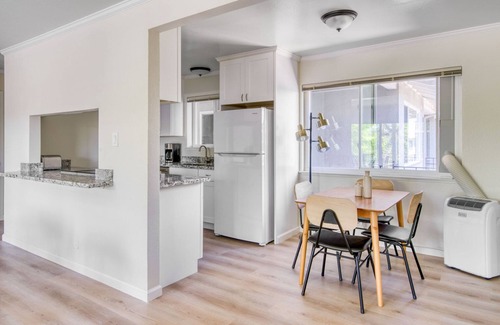 University South Apartment | Ideal Palo Alto 2BR w/W/D & Garden, near FB & Google, by Blueground