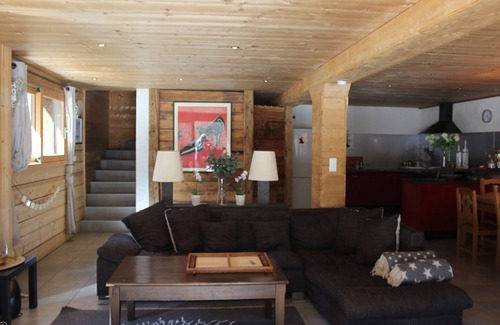 Montriond House | idyllic family owned 5 bed chalet - sleeps up to 12