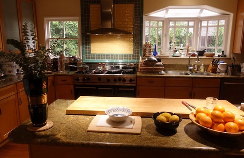 Mar Vista House | Idyllic Garden Home w 60' Lap Pool, Ideal for Creatives - OCT