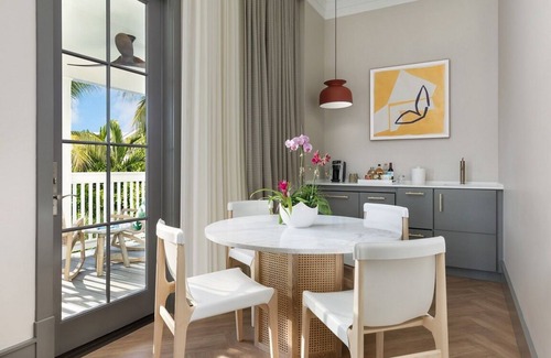 Historic Seaport House | Idyllic Key West Room w/Poolside Bar & Watersports | 2 Family Rooms