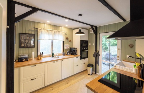 Munchsteinach Cabin | Idyllisches Hideaway mit Sauna & Großer Terrasse Ideal für Paare