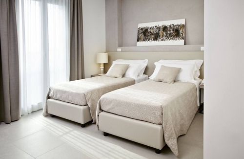 Posto Rosso Hotel | Il Giardino dei Pini