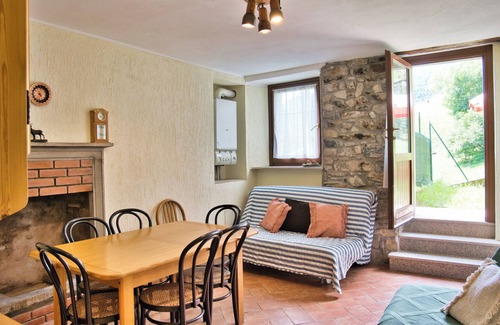 Pasturo Apartment | Il Nido di Baiedo - Two Bedroom Apartment, Sleeps 6