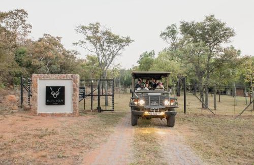 Vaalwater Hotel | Ilanga Lodge