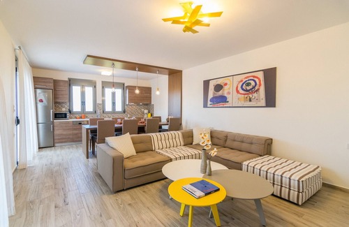 Panormos Villa | Ilianthos villa near the beach in Panormo