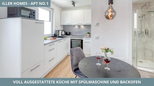Voehringen Apartment | Iller Homes - 5 x Moderne Fewos je 1bis2 oder 1bis4 Pers mit Küche u Balkon - Parkplätze vorhanden