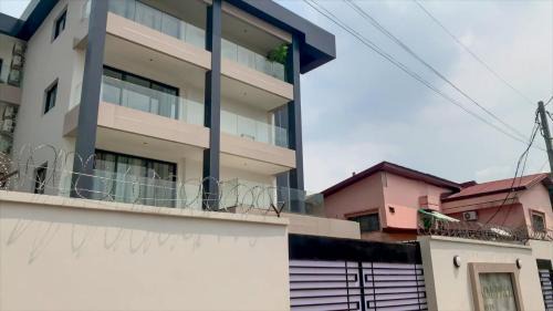 Douala Apartment | IMM Pp & L