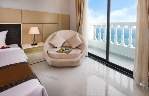 Tran Phu Beach Hotel | Imperial Nha Trang Hotel