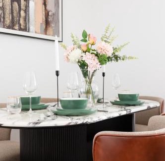 Sands End Apartment | Imperial Riverside Residence