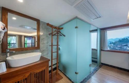 Xiangxi House | Impression Inn Furong Town Waterfall Branch