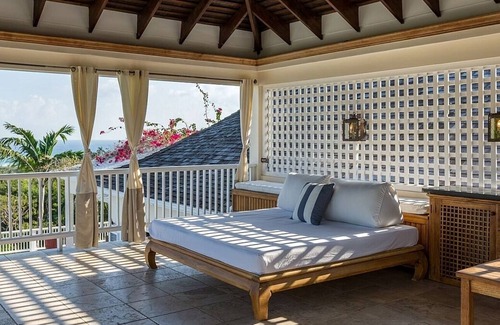 Tryall Villa | Impressive Villa with Amazing Sea Views, Extensive Grounds, Private Pool, Hot Tub, Gym & Games Room!