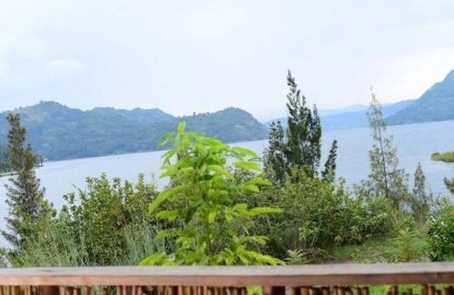 Kagano RV Rental | ImuHira Campsite – A Beachfront Escape in Kagano