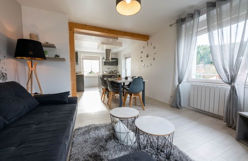 Gerardmer Apartment | In the heart of the city, Gite l Améthyste superb 3 * Saphir apartment with terrace