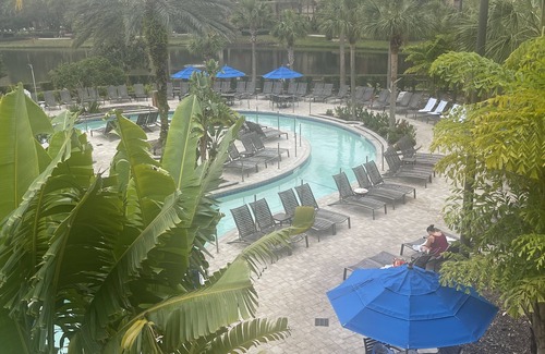 Kissimmee Resort | In the heart of the Disney area , espectacular resort , Gold crown