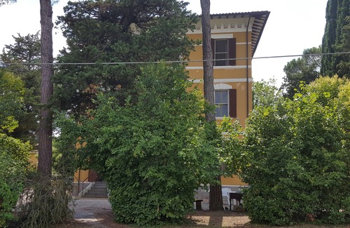Lidarno Villa | In the heart of Umbria for rent a historic building surrounded by greenery