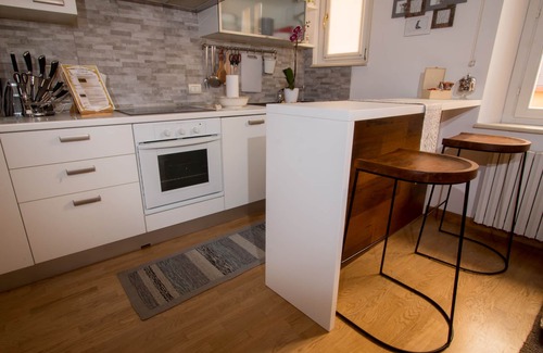 Castelvetro di Modena Apartment | In the historic center of Castelvetro Bed & Brekfast the glass castle