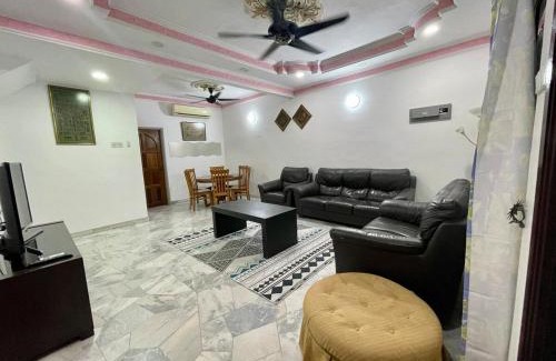 Kampung Sungai Nibong House | Inap by KF