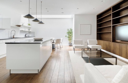 Knightsbridge House | Incredible modern Knightsbridge townhouse with AC, garage, gym and sauna