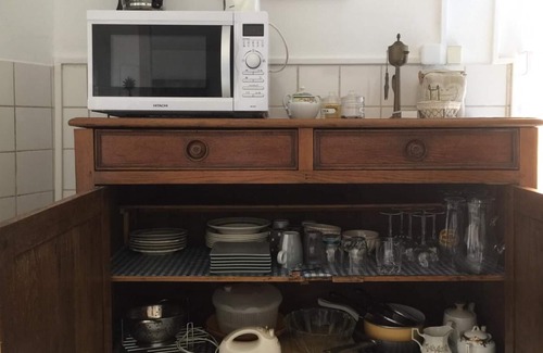 Saint-Genis Apartment | Independent apartment in an old house