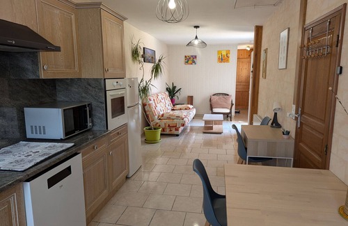 Saran Apartment | Independent Apartment in Saran, near Orléans