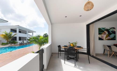 Jan Thiel Apartment | Indigo Suite Curaçao - A Brand New Modern Apartment on a secure resort close to the Beach