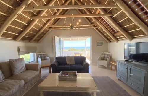 Paternoster House | Induku