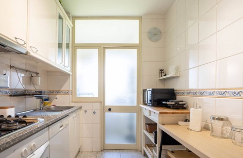 Vila Nova de Gaia Apartment | Infante Cozy 1BR w/Parking by LovelyStay