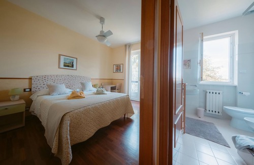 Camporomano Bed & Breakfast | Inn Rome B&B