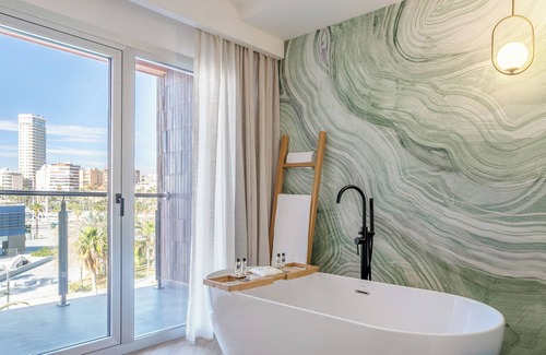 Alicante City Centre Hotel | INNSiDE by Meliá Alicante Porta Maris