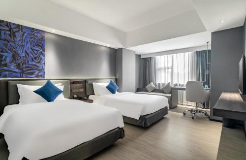 Guangzhou Hotel | Insail Hotels (Guangyuanxincun Jingtai Pedestrian Street Guangzhou)